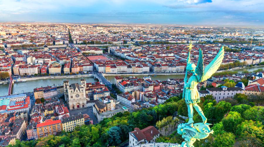 Die beliebtesten Fahrzeugoptionen am Flughafen Lyon